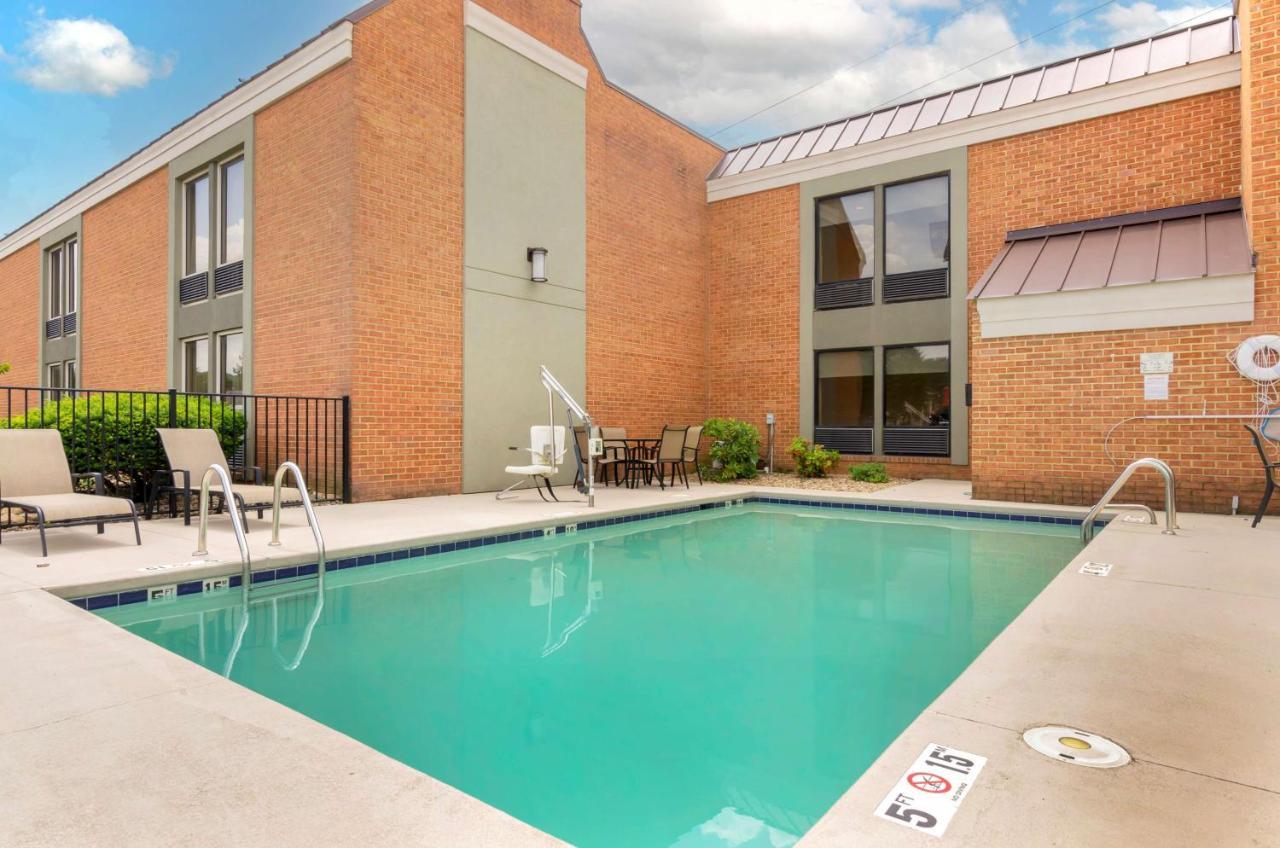 Best Western North Roanoke Troutville Extérieur photo